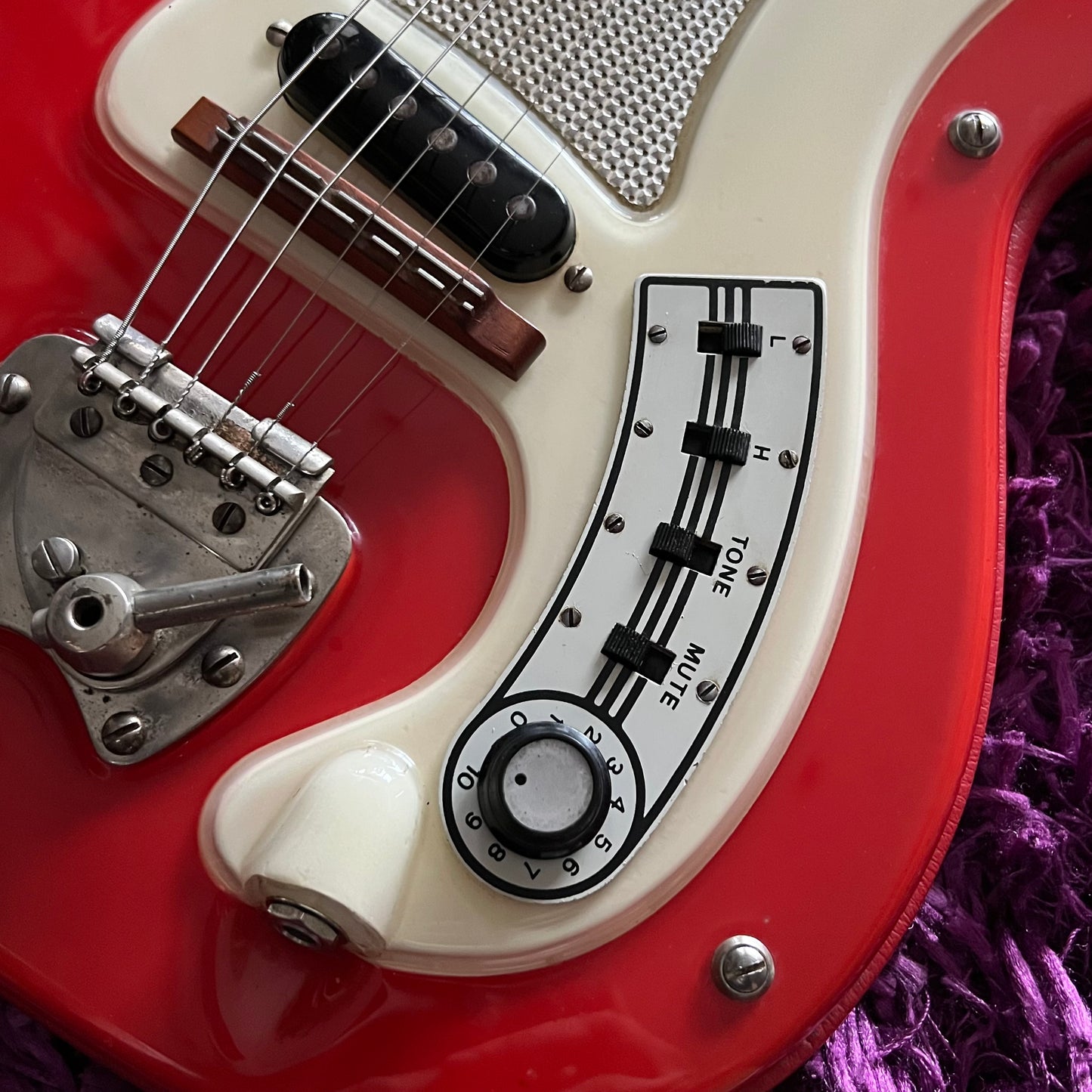 Mid 1960s Hagstrom F-11 (Hagstrom I) Red Vintage Electric Guitar