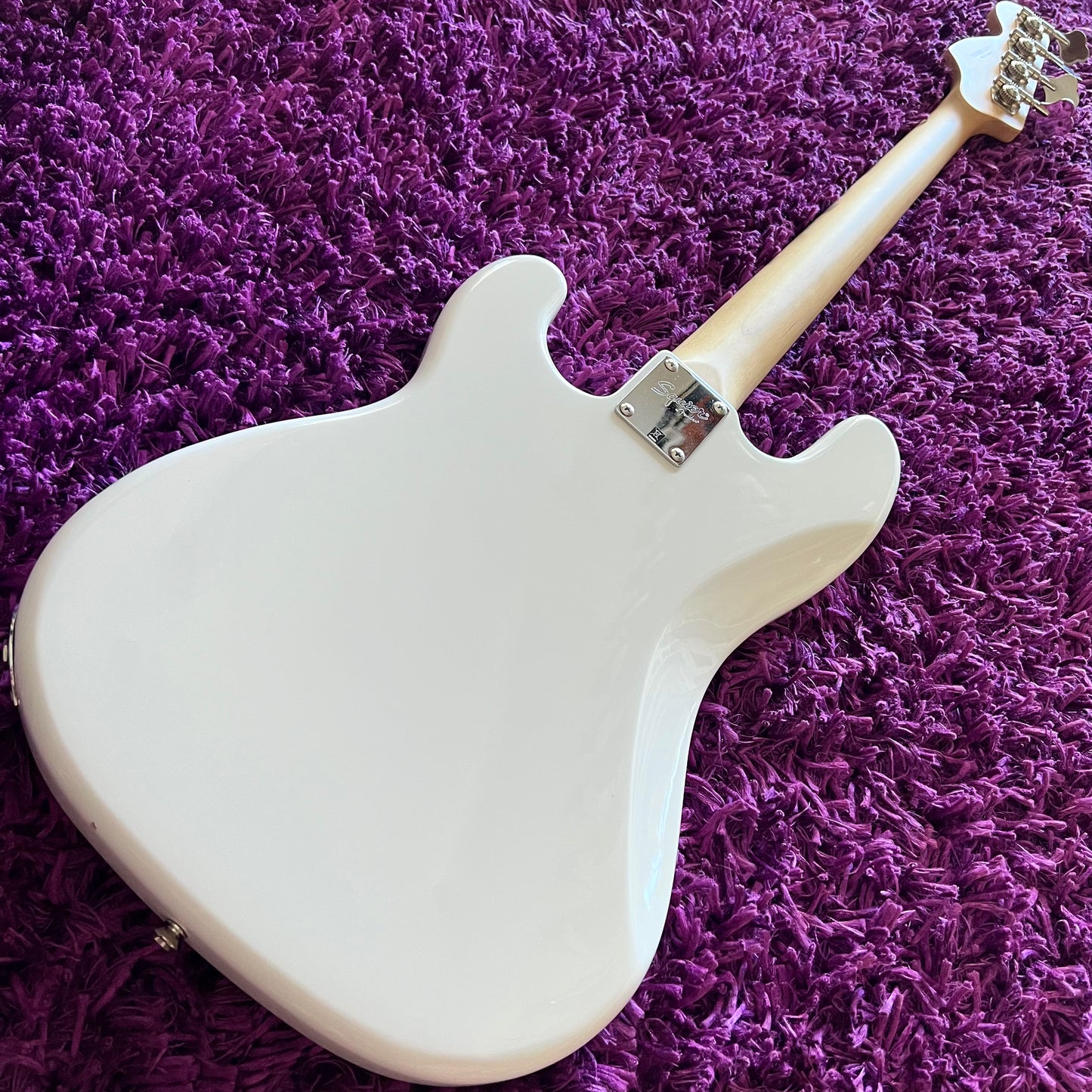 2014 Squier Affinity Precision Bass PJ, Rosewood Fingerboard, Arctic White