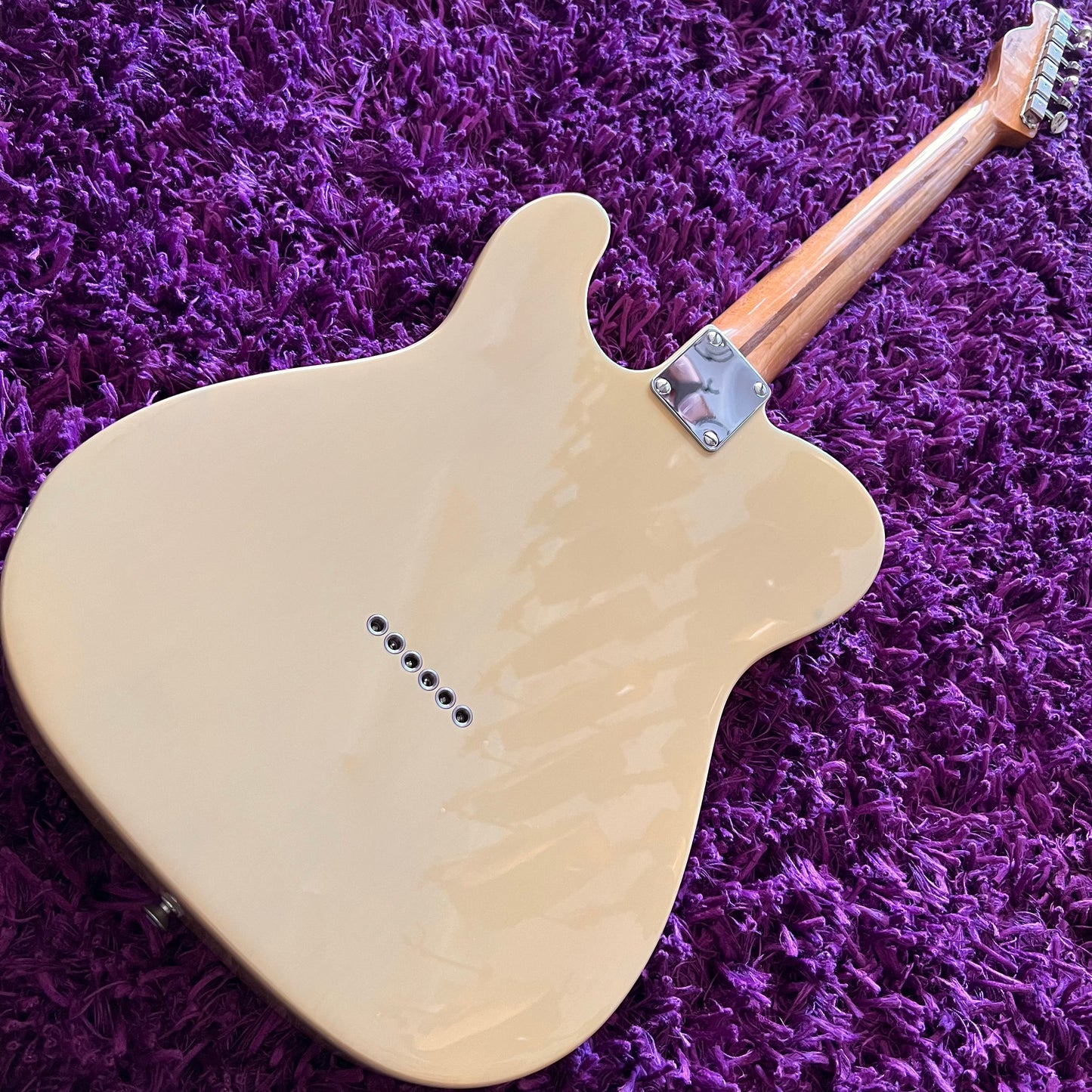 2023 Fender Vintera II '50s Nocaster Maple Fingerboard, Blackguard Blonde