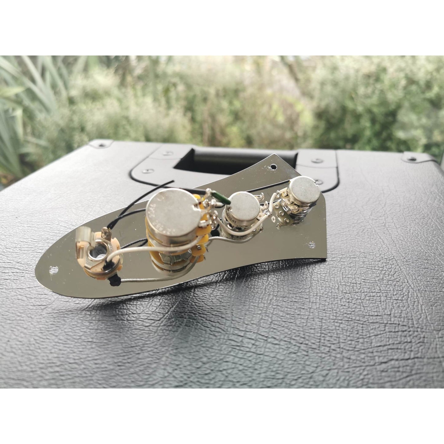 Tone Merchants TBX Jazz Bass Prewired Control Plate