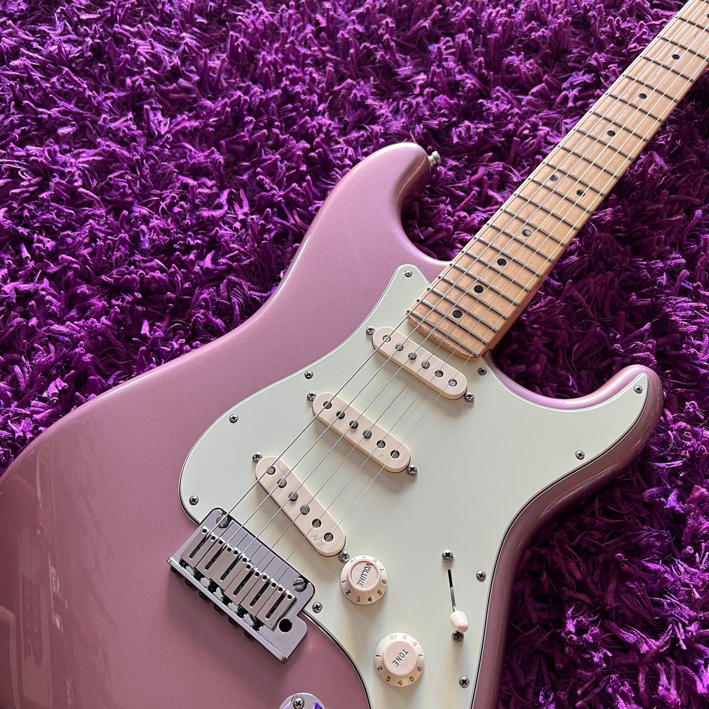 2013 Fender American Deluxe Stratocaster (Burgundy Mist Metallic, Maple Neck) (w/ OHSC)