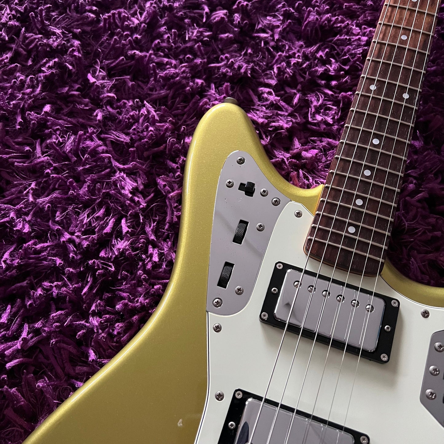 2002-2004 Fender JGS-75 Jaguar Special HH Vintage Gold (CIJ)