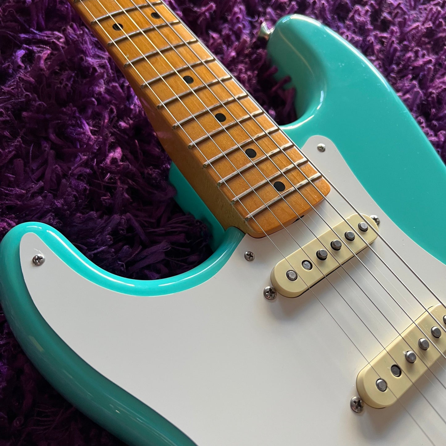 Fender American Vintage II 1957 Stratocaster Sea Foam Green Left Handed