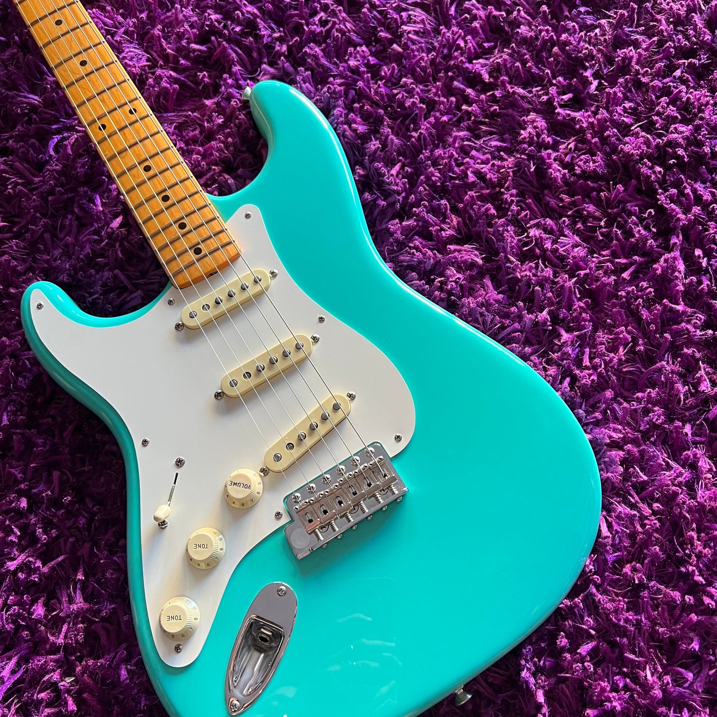 Fender American Vintage II 1957 Stratocaster Sea Foam Green Left Handed