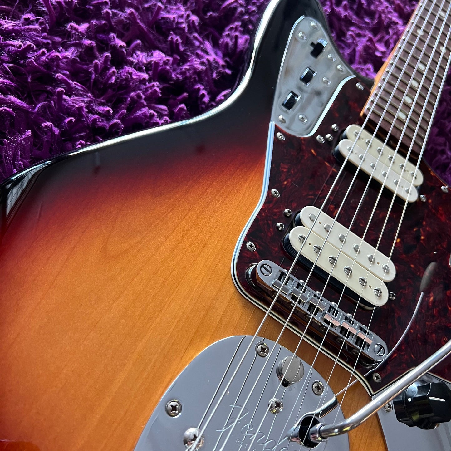 2017 Fender Classic Player Jaguar Special HH Sunburst (MIM)
