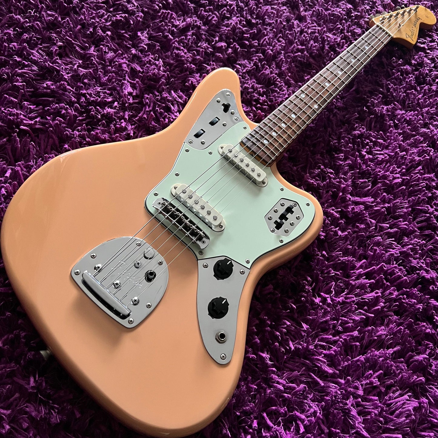 1999-2002 Fender Jaguar JG-66 '66 Reissue Rare Shell Pink (CIJ)