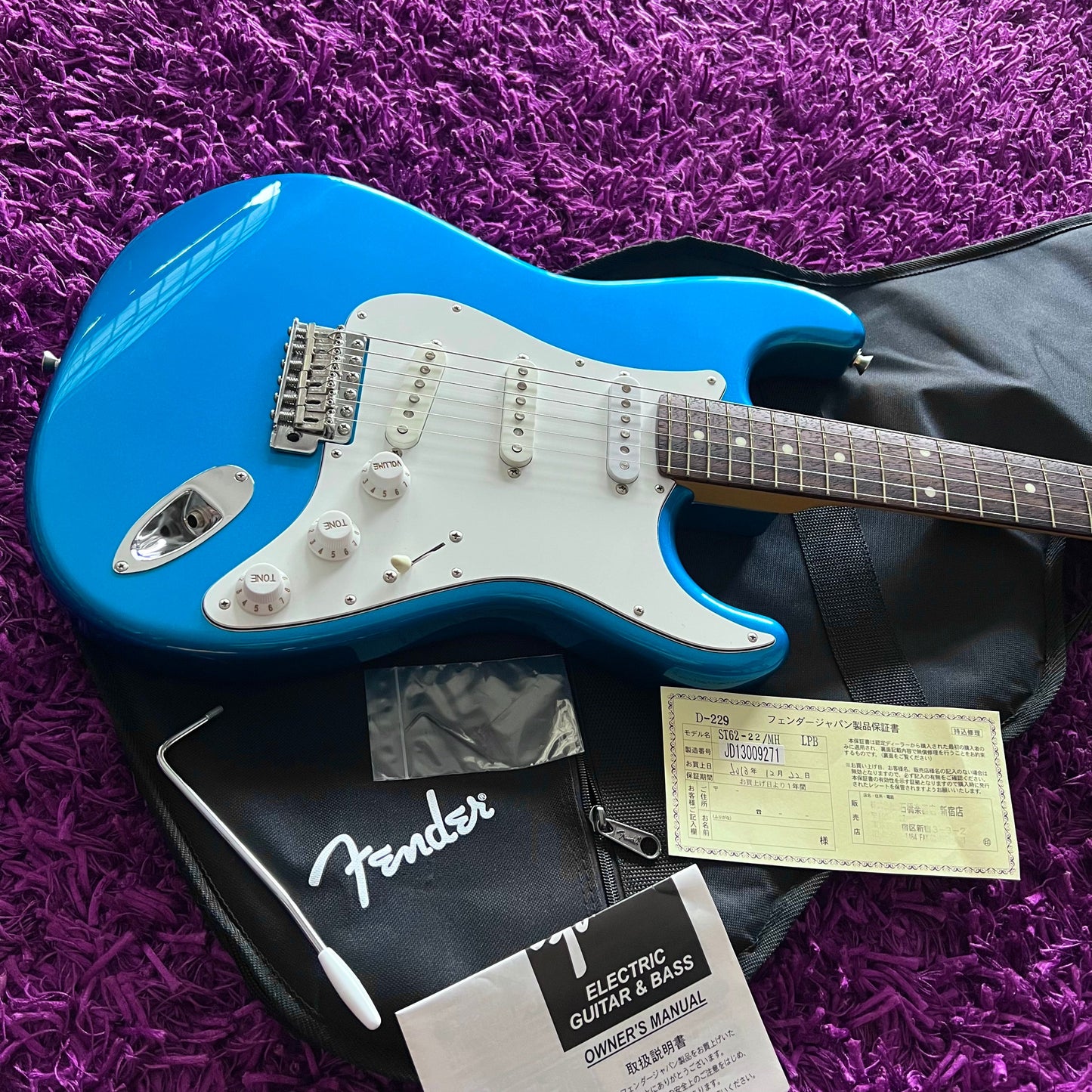 Fender Stratocaster ST-62-22 Lake Placid Blue (Matching Headstock + Candy)