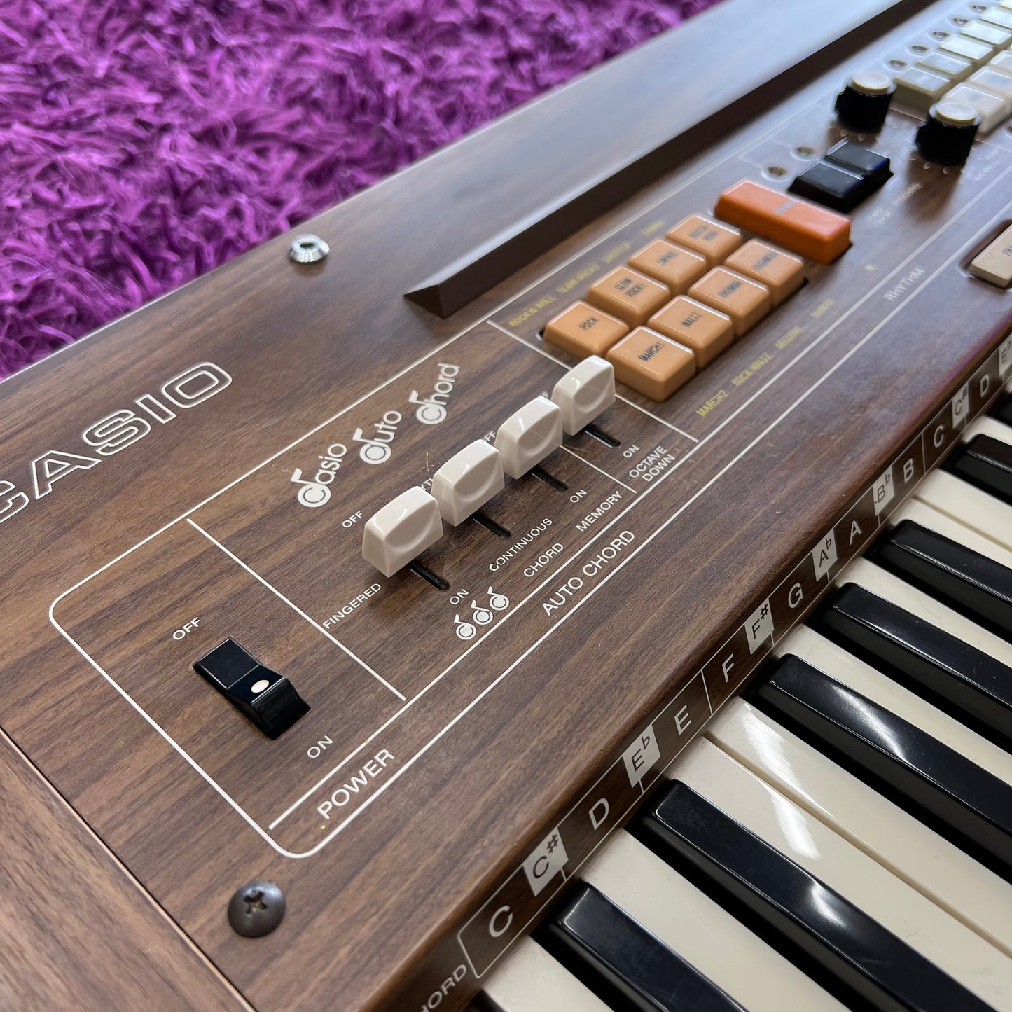Casio Casiotone 401 Analog Synthesizer w/ Drum Machine (& OHSC)