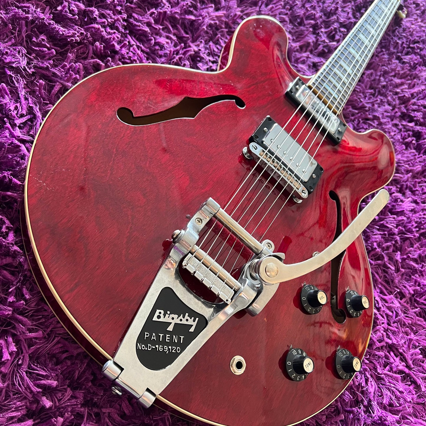 1975 Greco SA-550 Hollow Body (Gibson ES-330) (MIJ) (w/ OHSC)