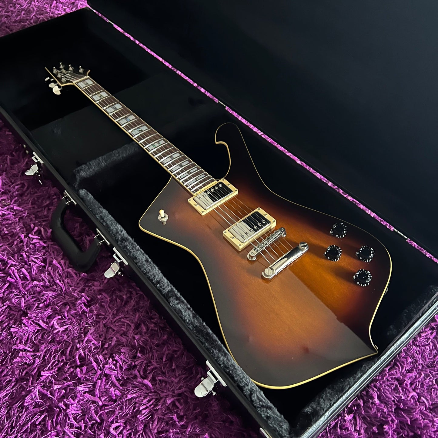 2003 Greco M120 Mirage (Ibanez Iceman) (MIJ, DRY Pickups + OHSC)