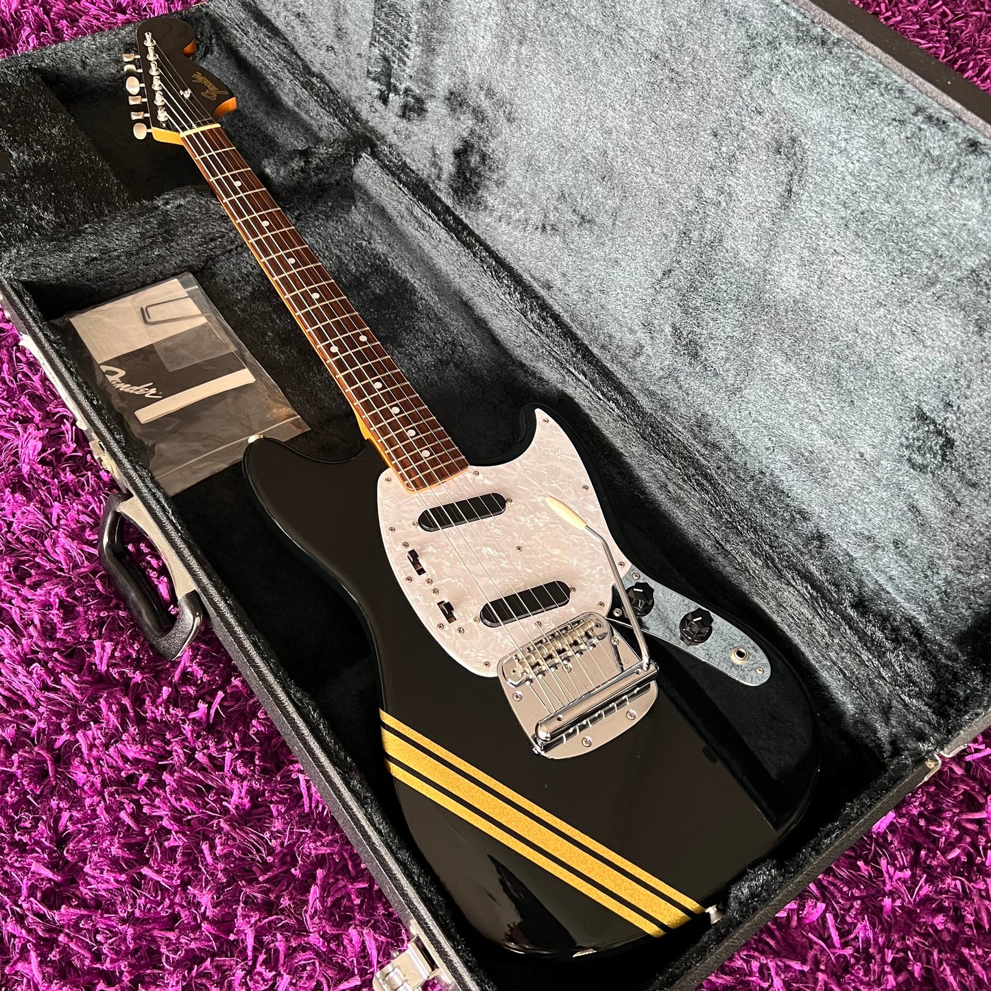 2010-12 Fender MG-69 Mustang Goldline (Limited Edition) (MIJ) (w/ HSC)