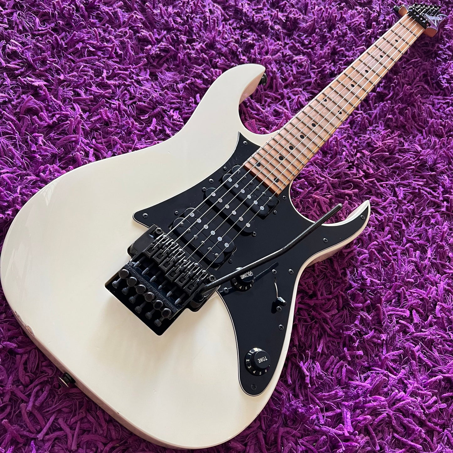 1990s Ibanez RG-550 White w/ Floyd Rose (MIJ)