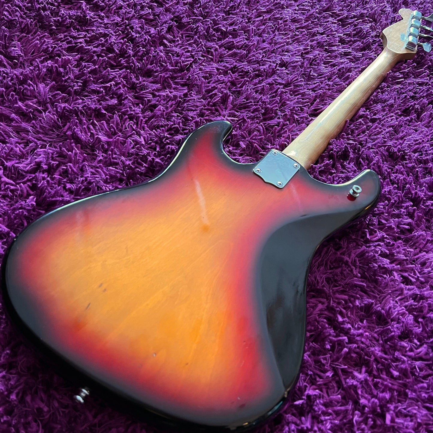 Early 1970s Guyatone EB-25 Offset Bass (30" Short Scale)