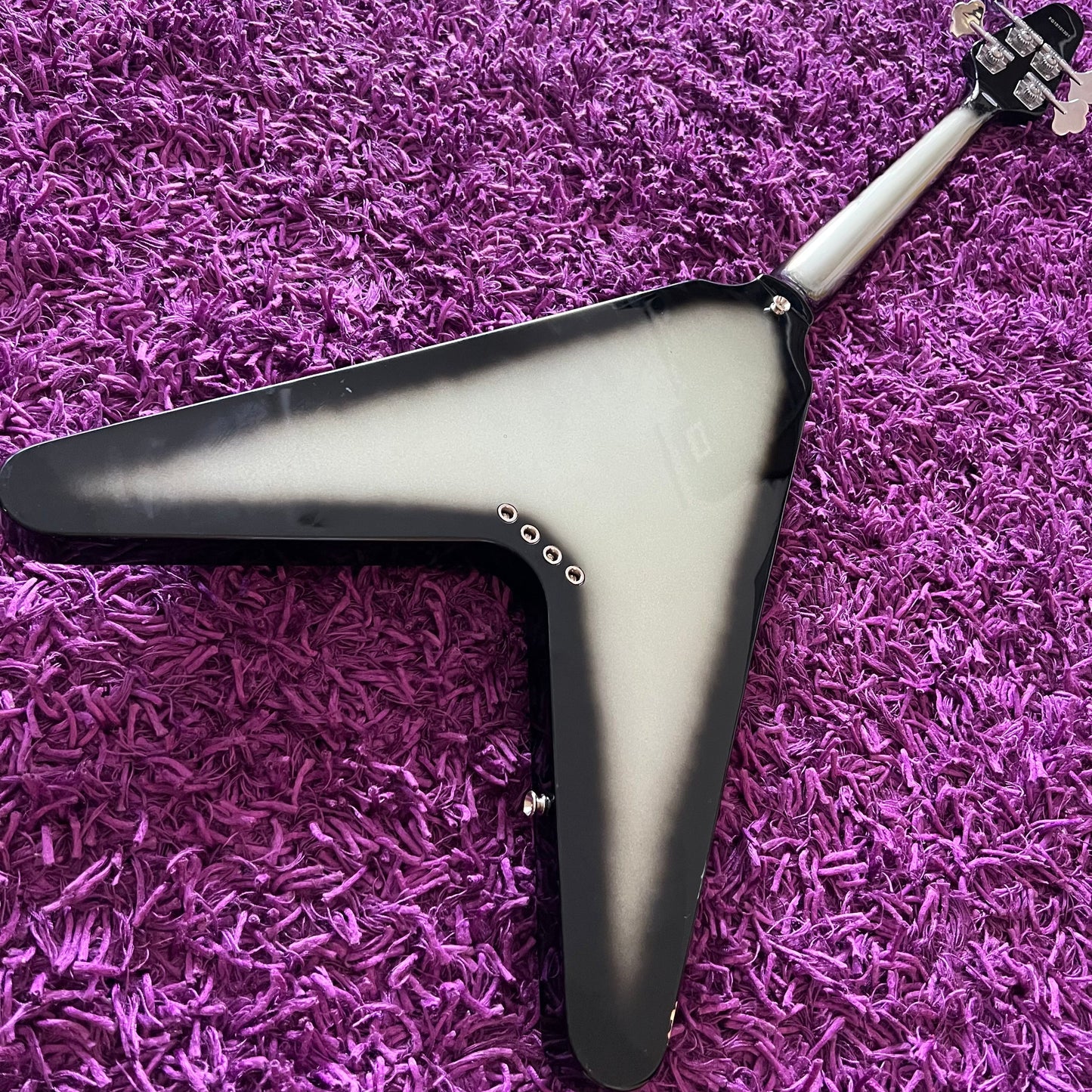 Burny FVB-65 Flying V Bass Silverburst