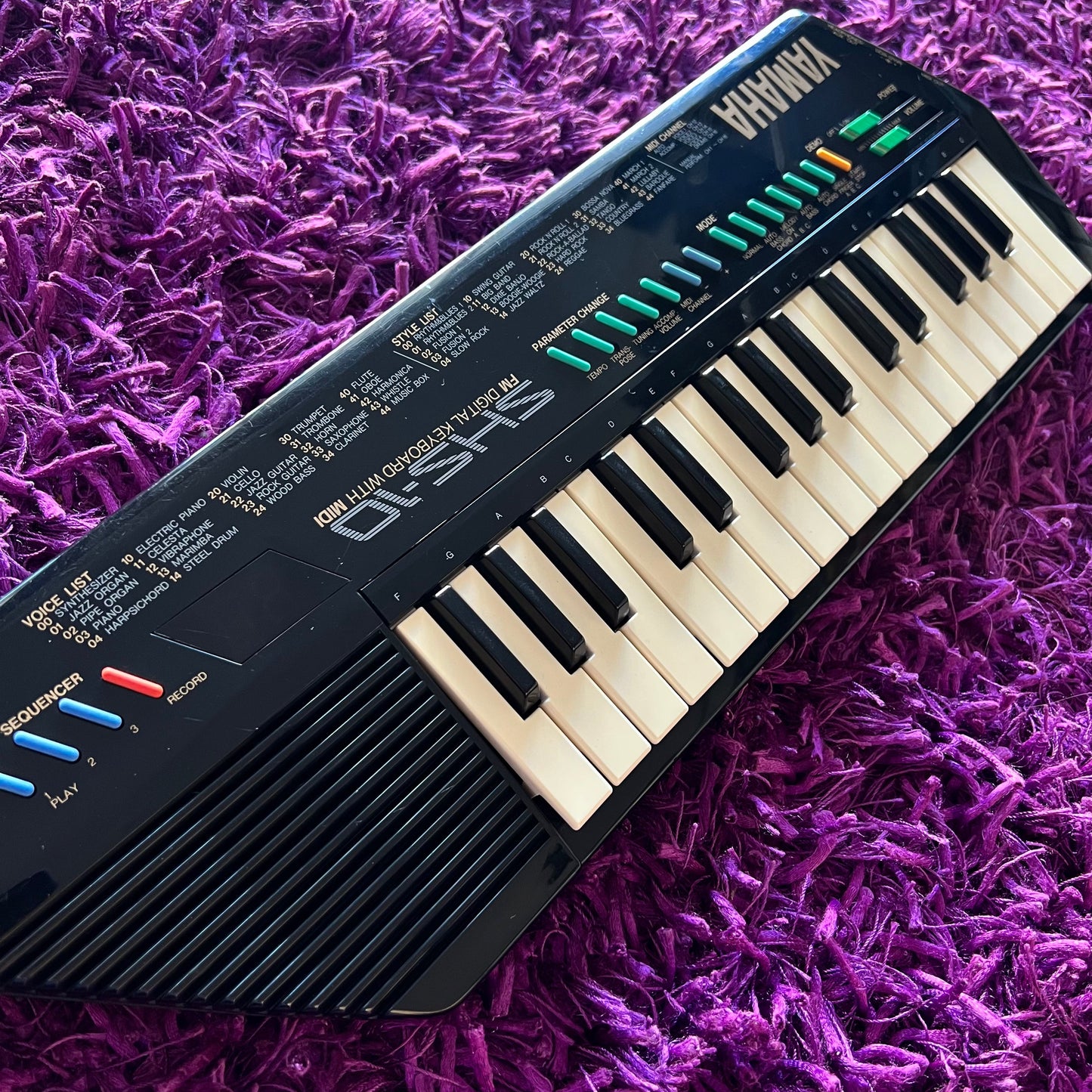 Yamaha SHS-10 Keytar Black (Made in Japan) (Strap + Manual)