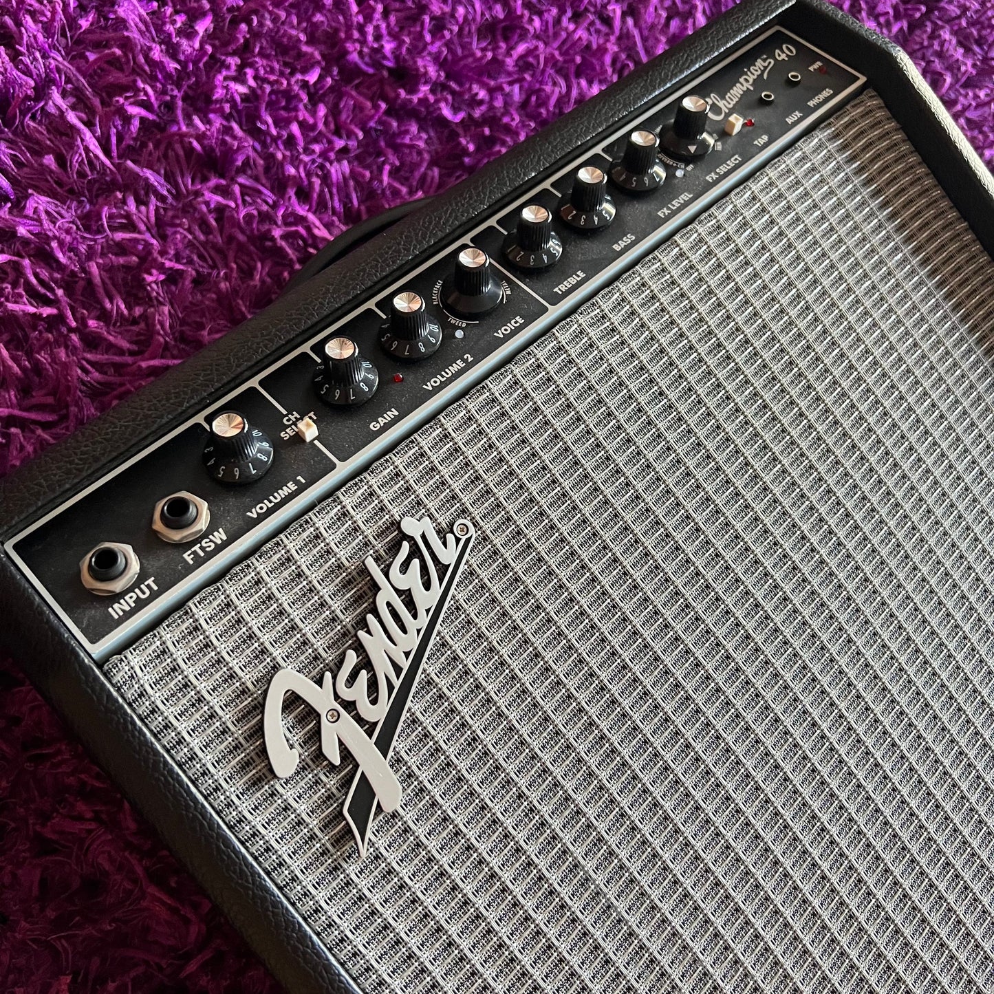 Fender Champion 40 40-Watt 1x12" Guitar Amp Combo