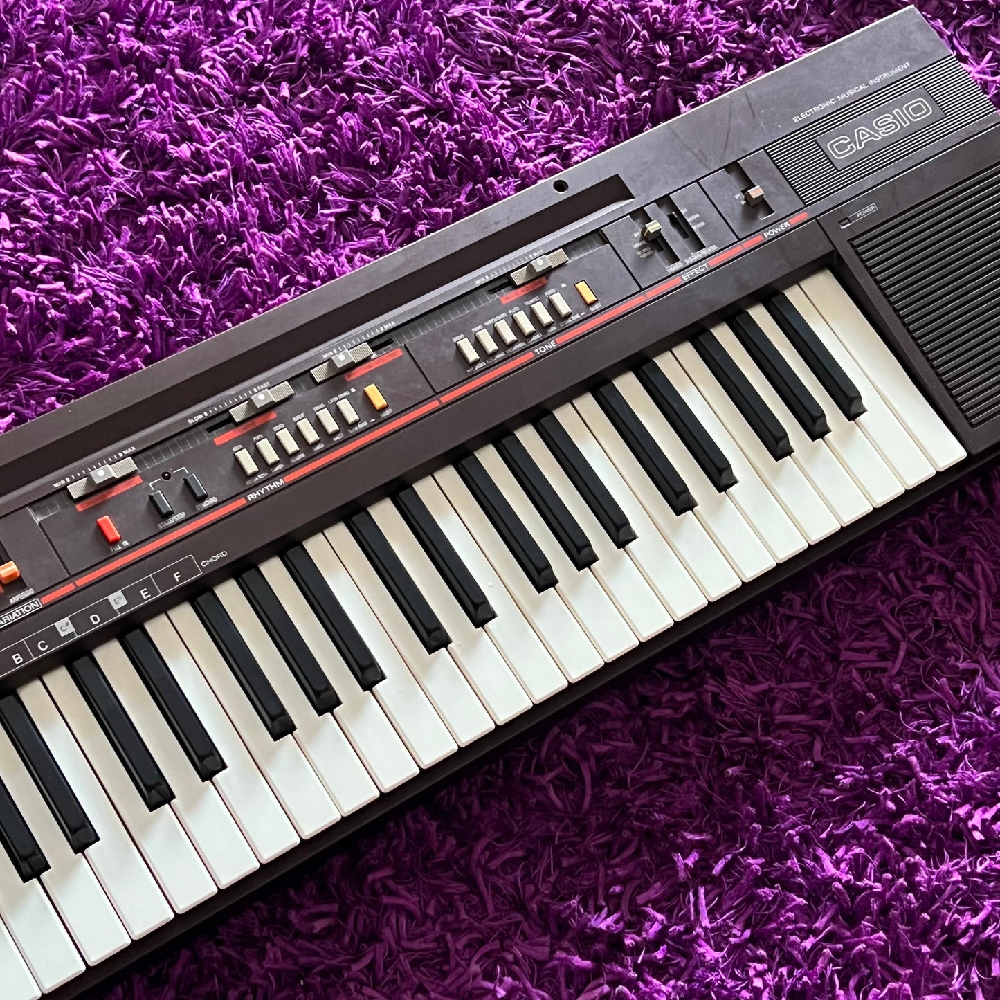 Casio Casiotone CT-310 Analog Synthesizer w/ Drum Machine