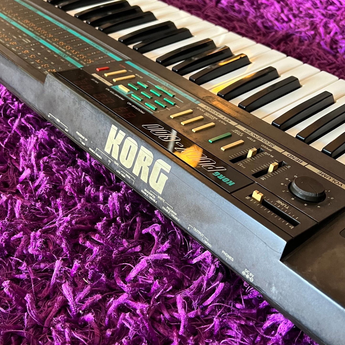 Korg Poly-800 80s Vintage Digital Analogue Polyphonic Synthesiser & Sequencer