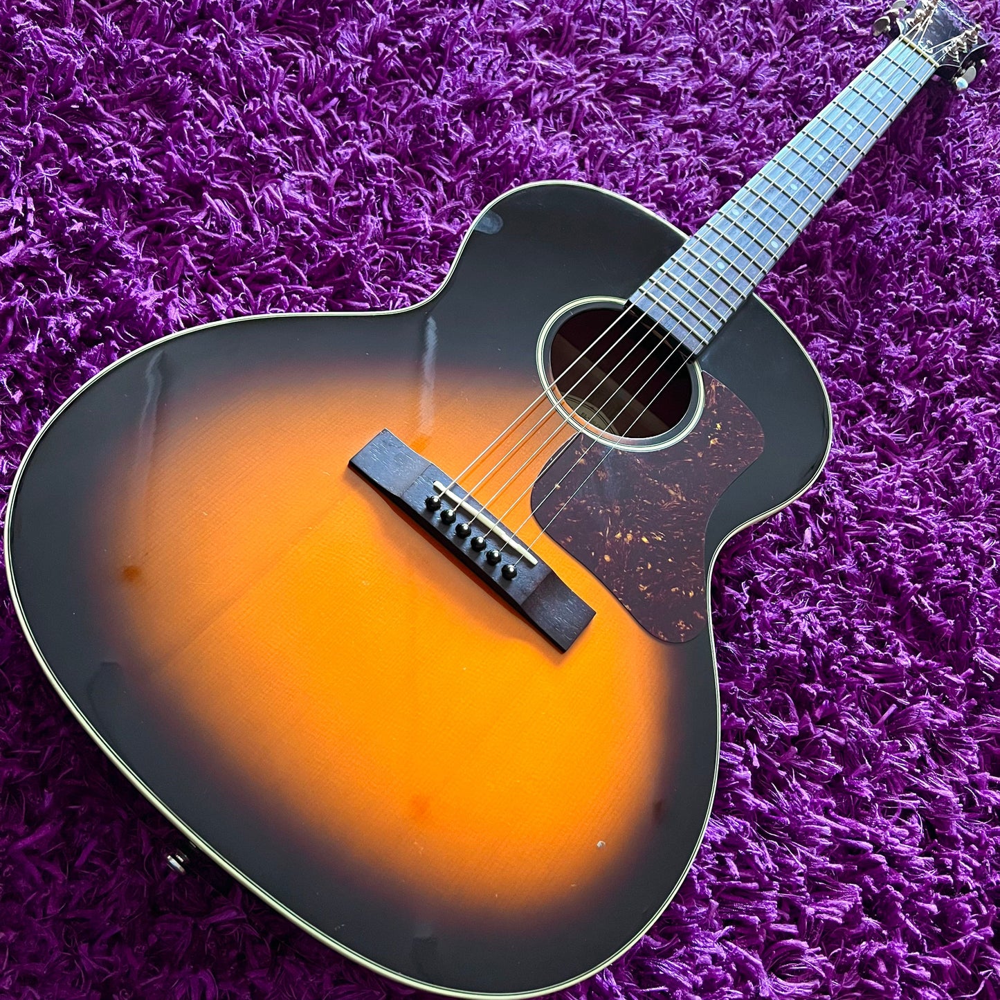 Epiphone EL-00/VS Grand Concert Acoustic Guitar (w/ HSC)