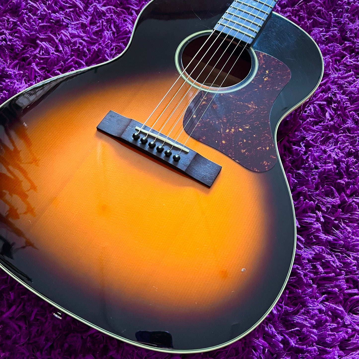 Epiphone EL-00/VS Grand Concert Acoustic Guitar (w/ HSC)
