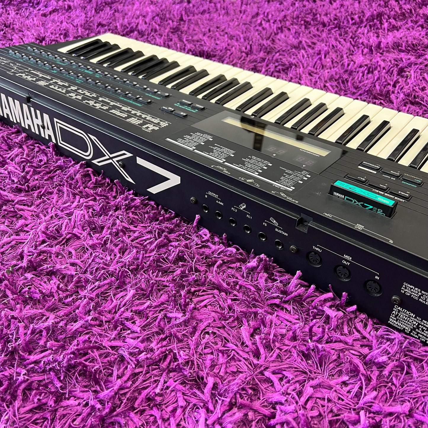 Yamaha DX7 II-FD Digital Programmable Algorithm Keyboard Synthesizer (w/ Cartridge)