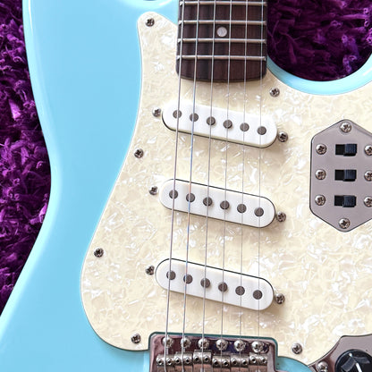 2020 Squier Paranormal Series Cyclone Daphne Blue