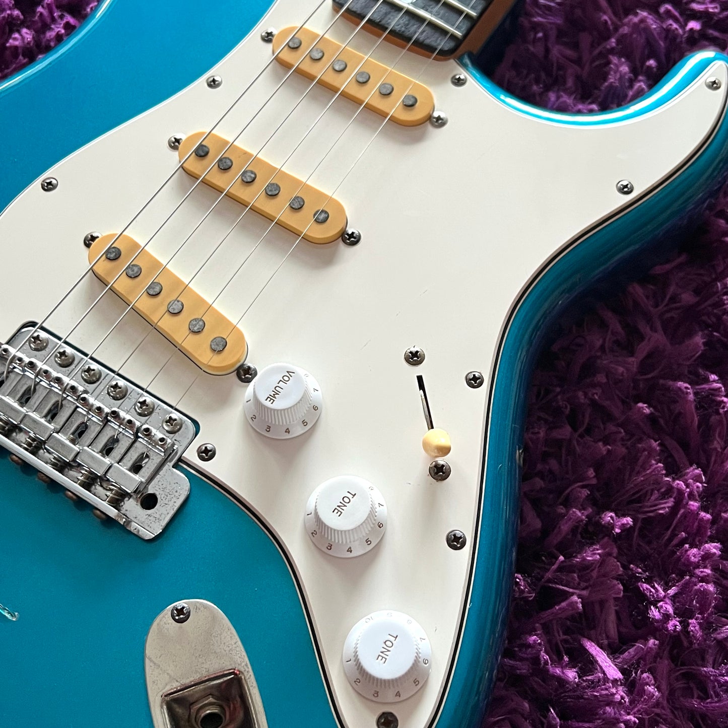 1983 Squier by Fender JV Serial Stratocaster CST-55 (MIJ Fujigen)