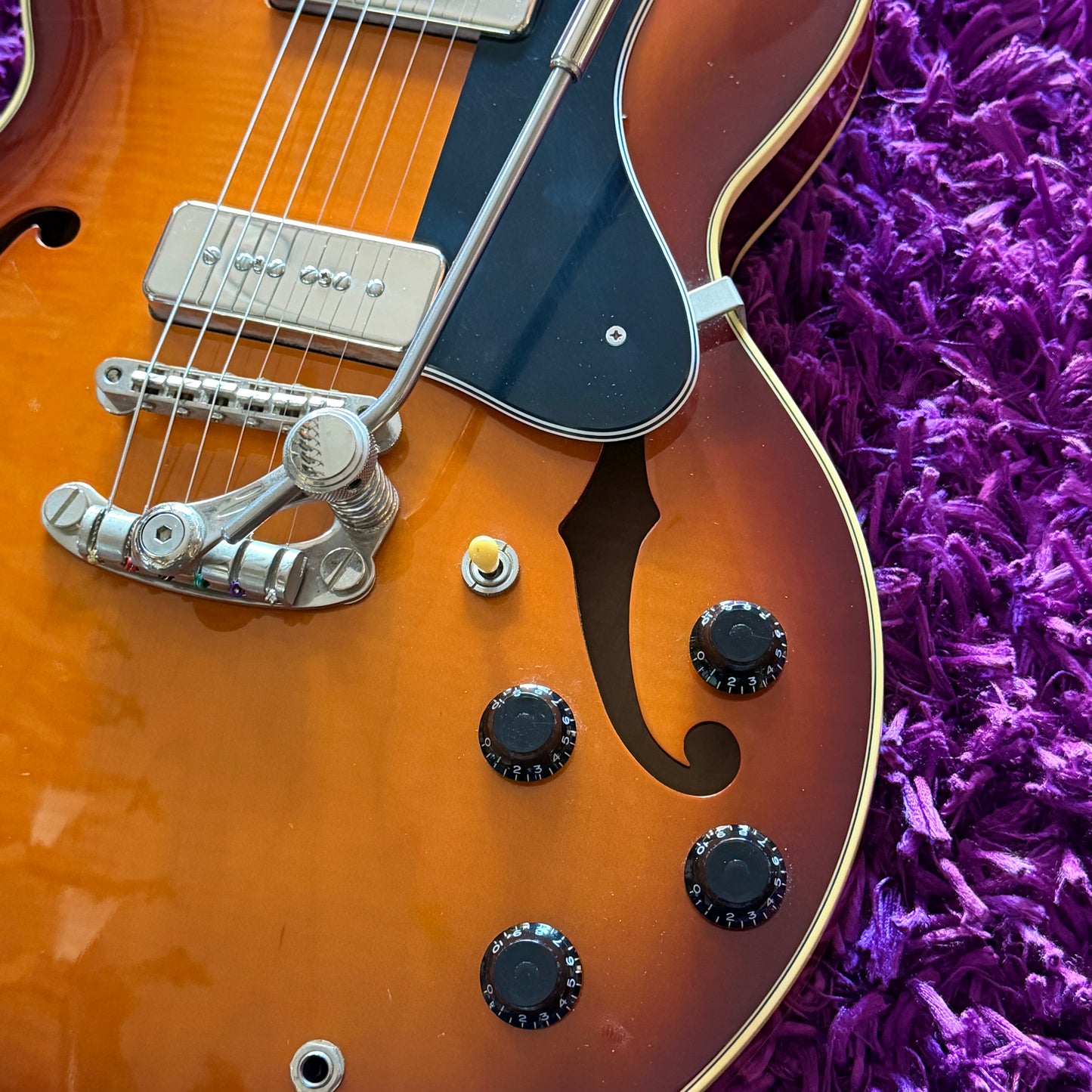 2010 Fujigen Masterfield P90 Semi-Hollow Antique Sunburst (MIJ Fujigen)