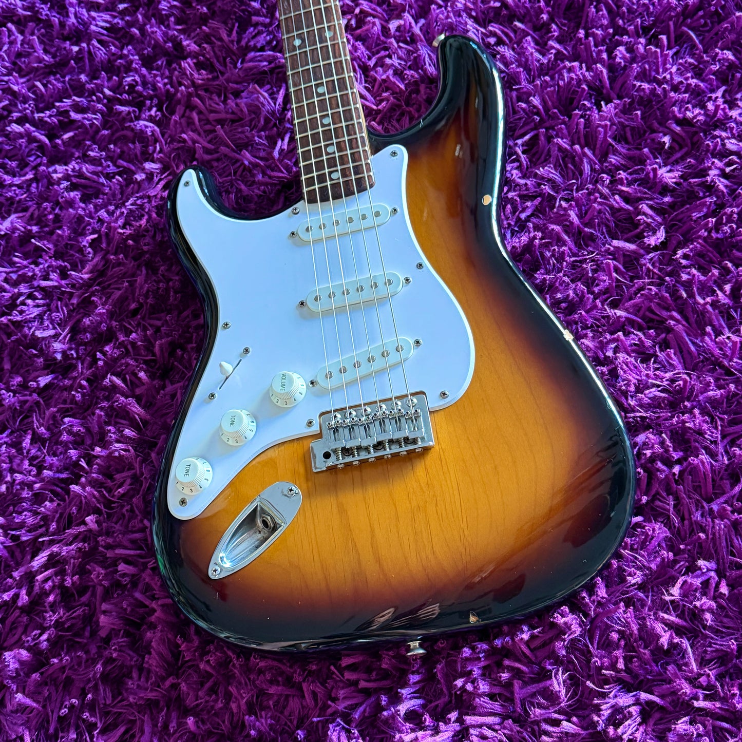 2010 Squier Affinity Stratocaster 3-Tone Sunburst