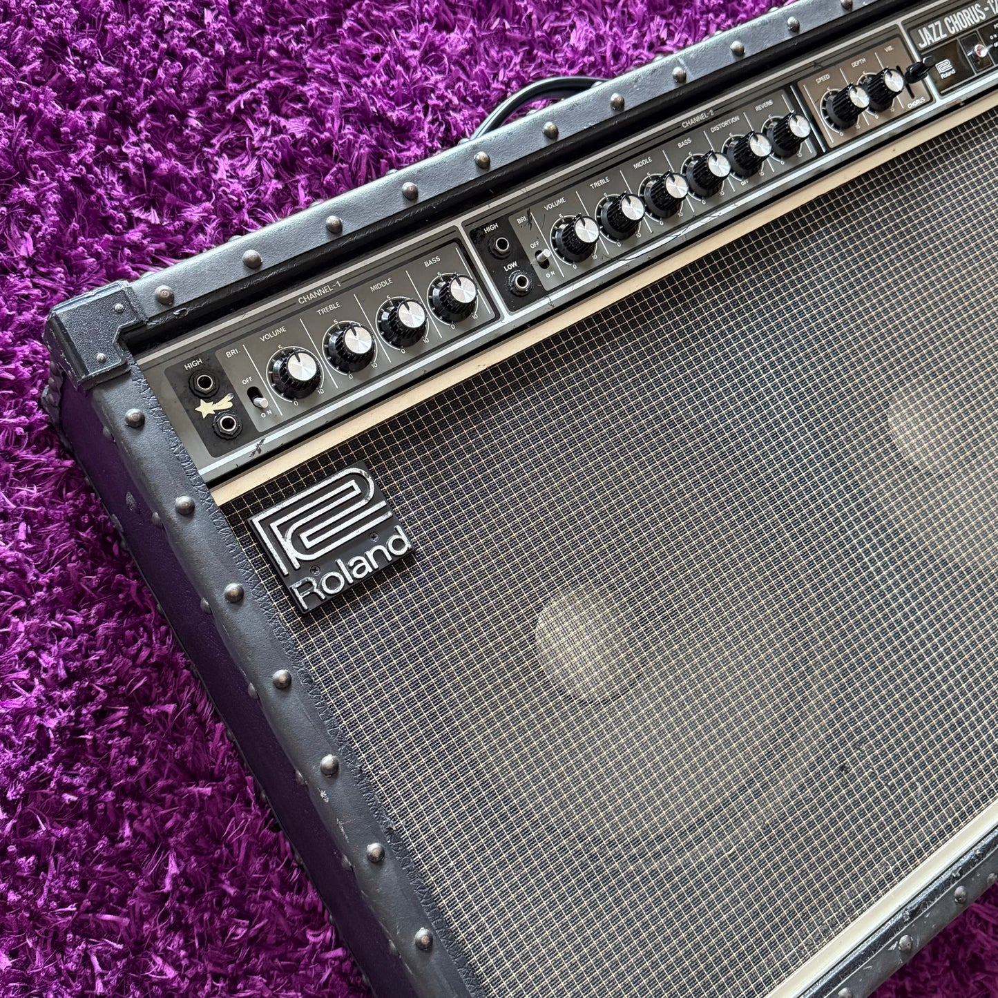 1986 Roland Jazz Chorus JC-120 120-Watt Solid-State Guitar Combo Amplifier (Made in USA)