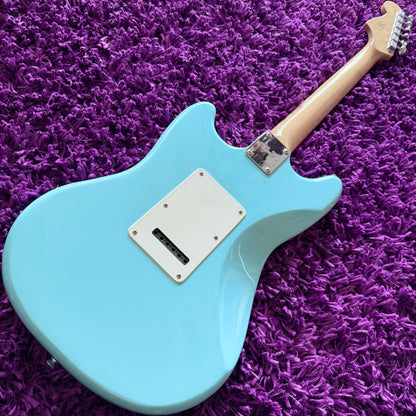 2020 Squier Paranormal Series Cyclone Daphne Blue