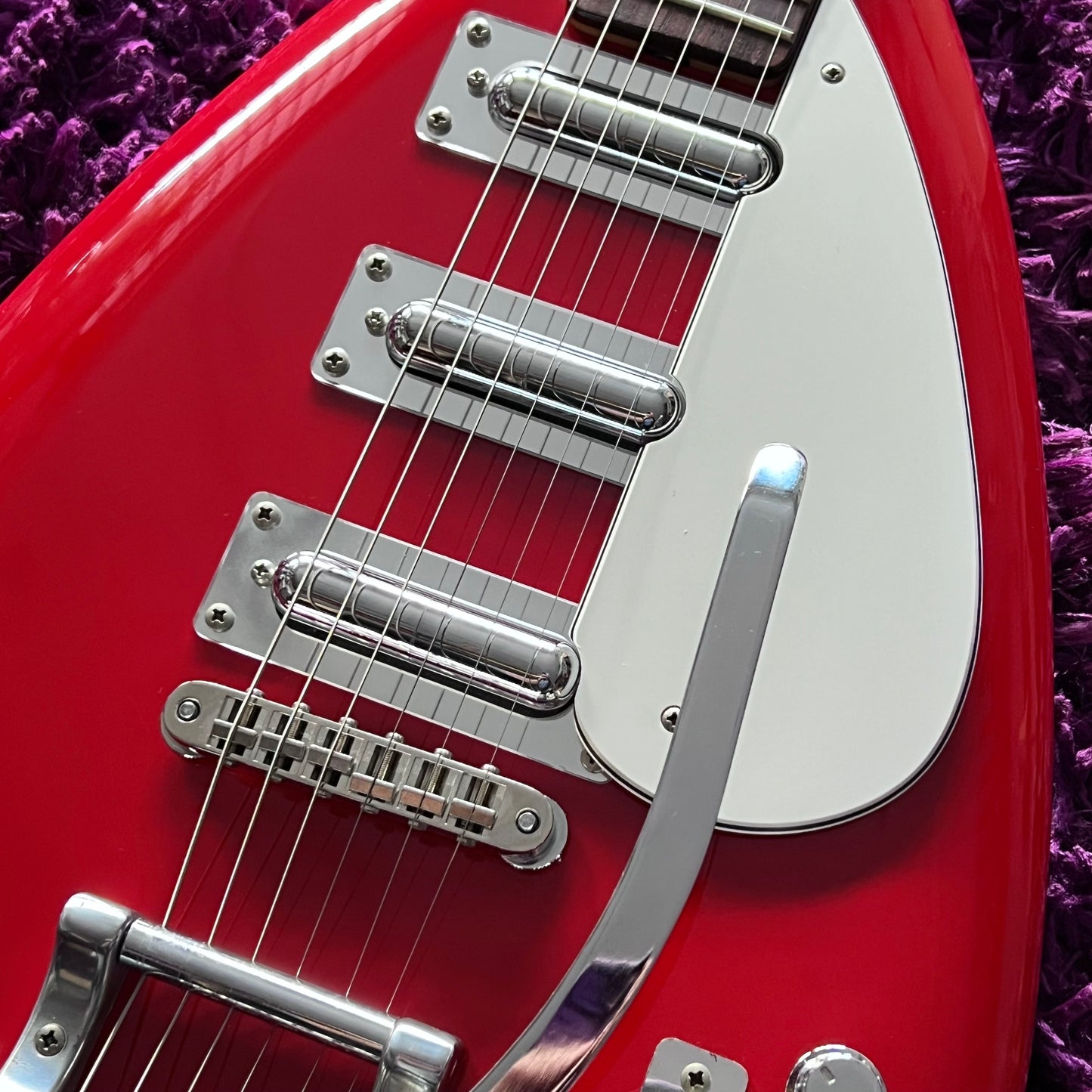 1990s ROX by Combat Guitars (VOX) Mark VI Teardrop Red (MIJ)