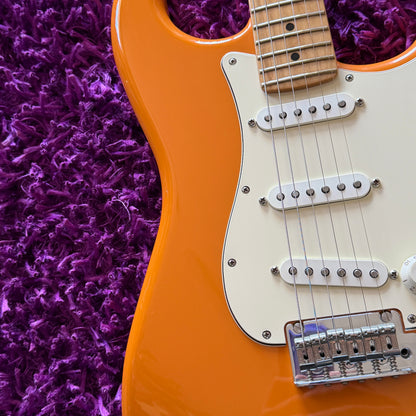 2022 Fender Player Stratocaster Capri Orange, Maple Neck (Made in Mexico)