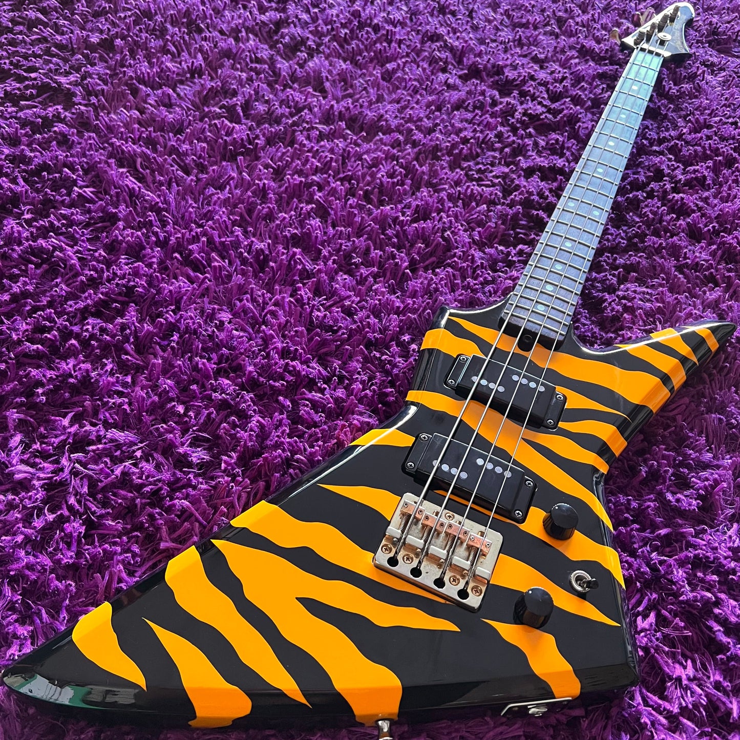 1984 Aria Pro II ZZB Deluxe Electric Bass Guitar Orange Zebra / Tiger Stripe