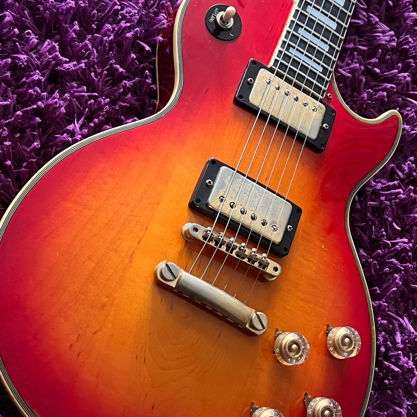 Late 1970s Yamaha Studio Lord SL700C Les Paul Custom Red Sunburst (MIJ)