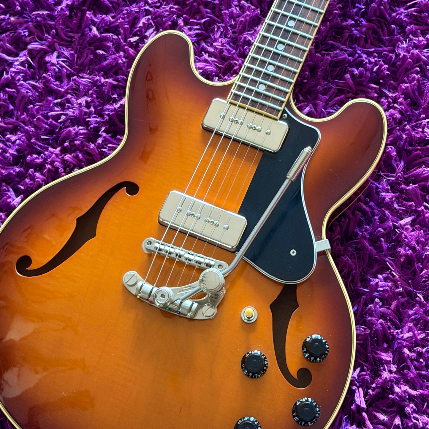 2010 Fujigen Masterfield P90 Semi-Hollow Antique Sunburst (MIJ Fujigen)