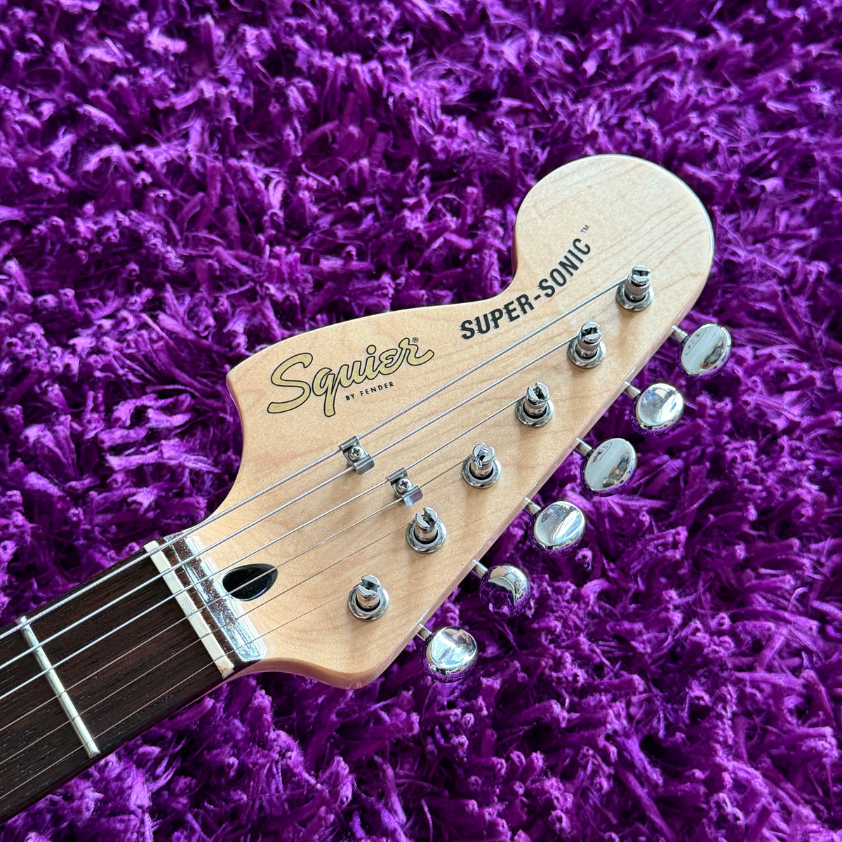 2021 Squier Paranormal Series Super-Sonic Shell Pink