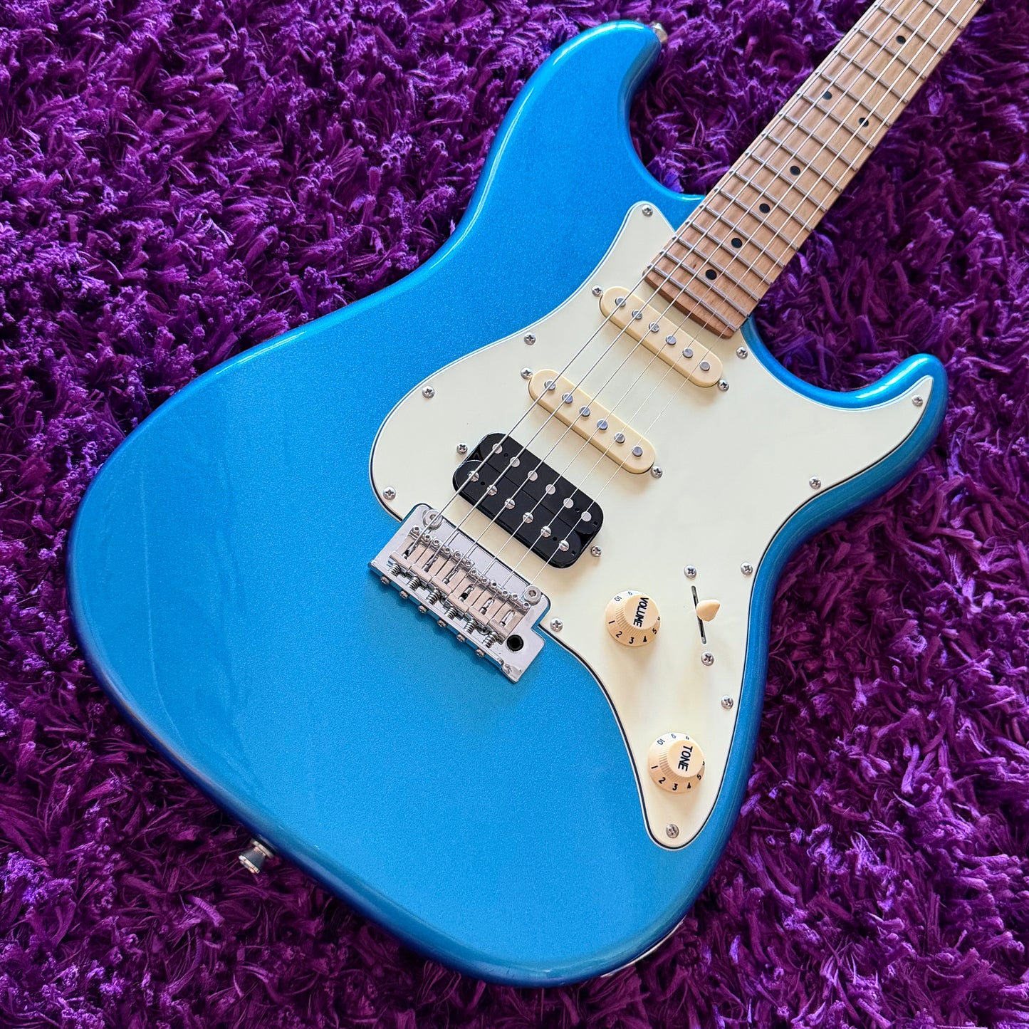 2020s Jet JS-400 LPB Stratocaster Lake Placid Blue Electric Guitar