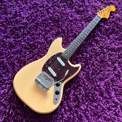 2020 Squier Classic Vibe '60s Mustang Vintage White (w/ Armour Gig Bag)