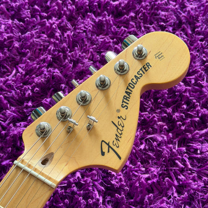 2018 Fender American Special Stratocaster HSS Black, Maple Neck (Made in USA)