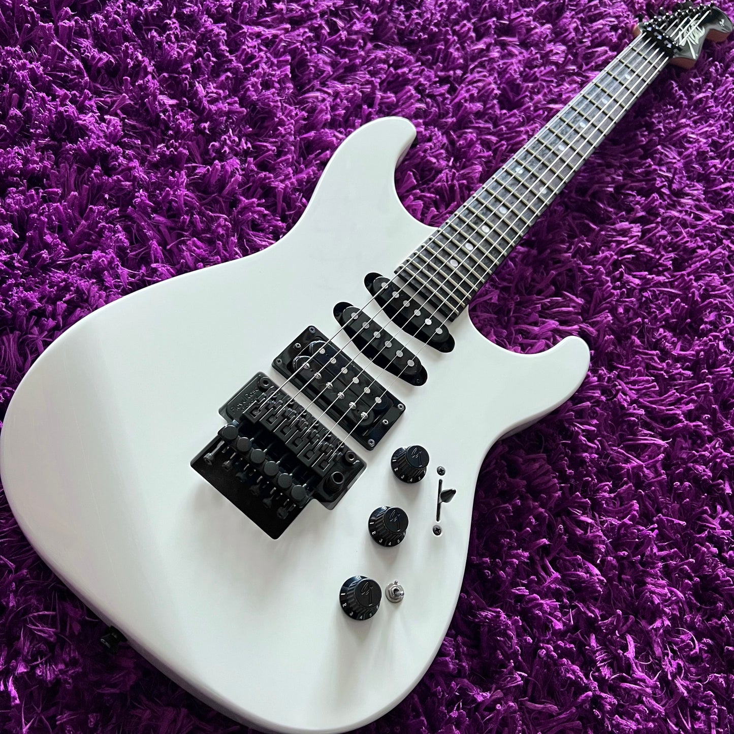 2020 Fender Limited Edition HM Strat Bright White Super Strat (MIJ) (w/ HSC)