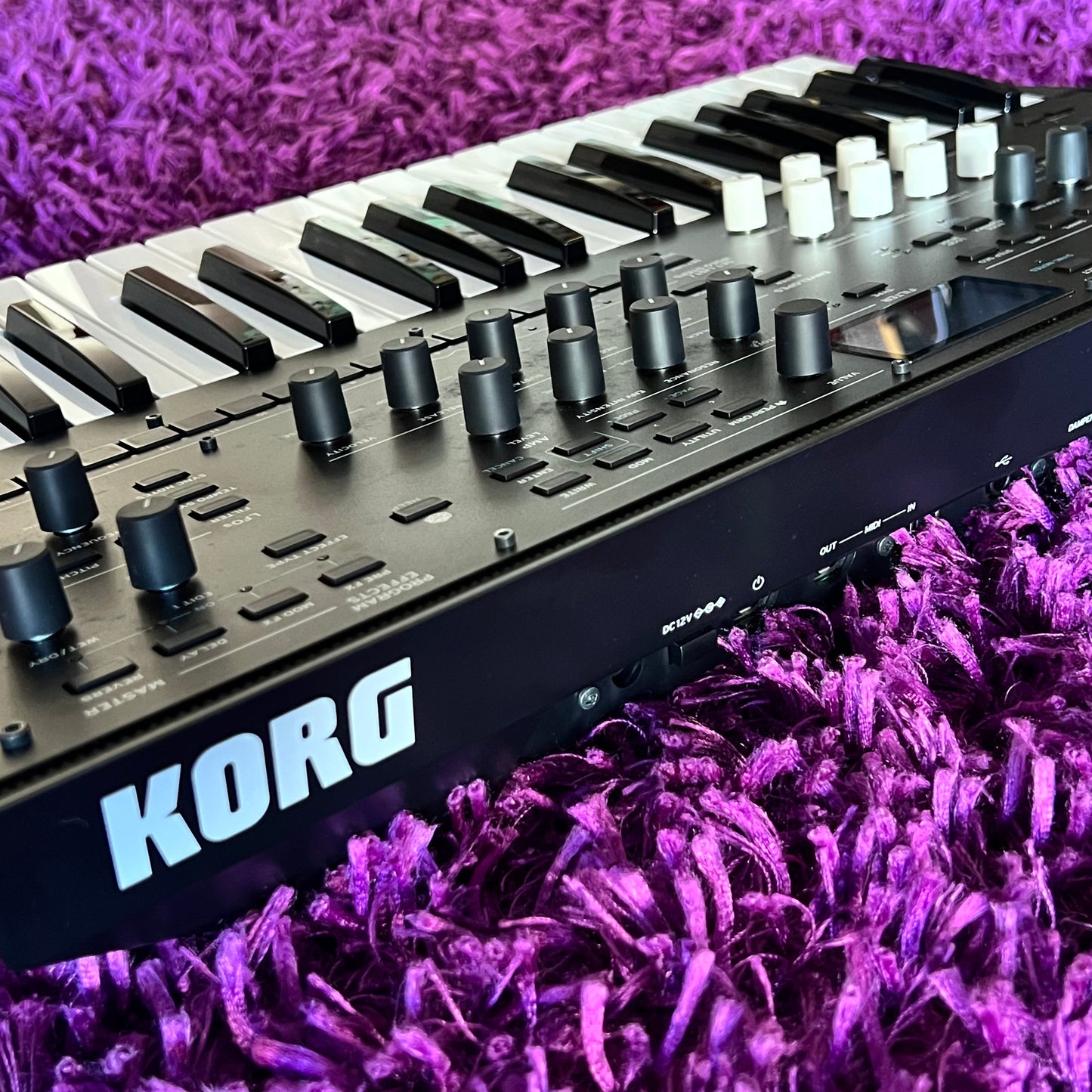 2020s Korg WaveState Wave Sequencing Synthesizer