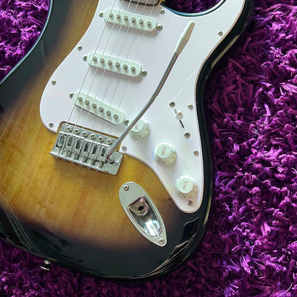 Fender Squier Affinity Electric Guitar Starter Package Brown Sunburst (w/ Amp, Stand & Gig Bag)