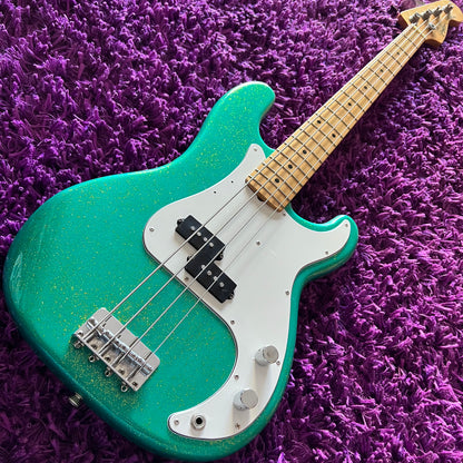 1970s Guyatone Custom EP-40 Precision Bass Sparkle Green (MIJ)