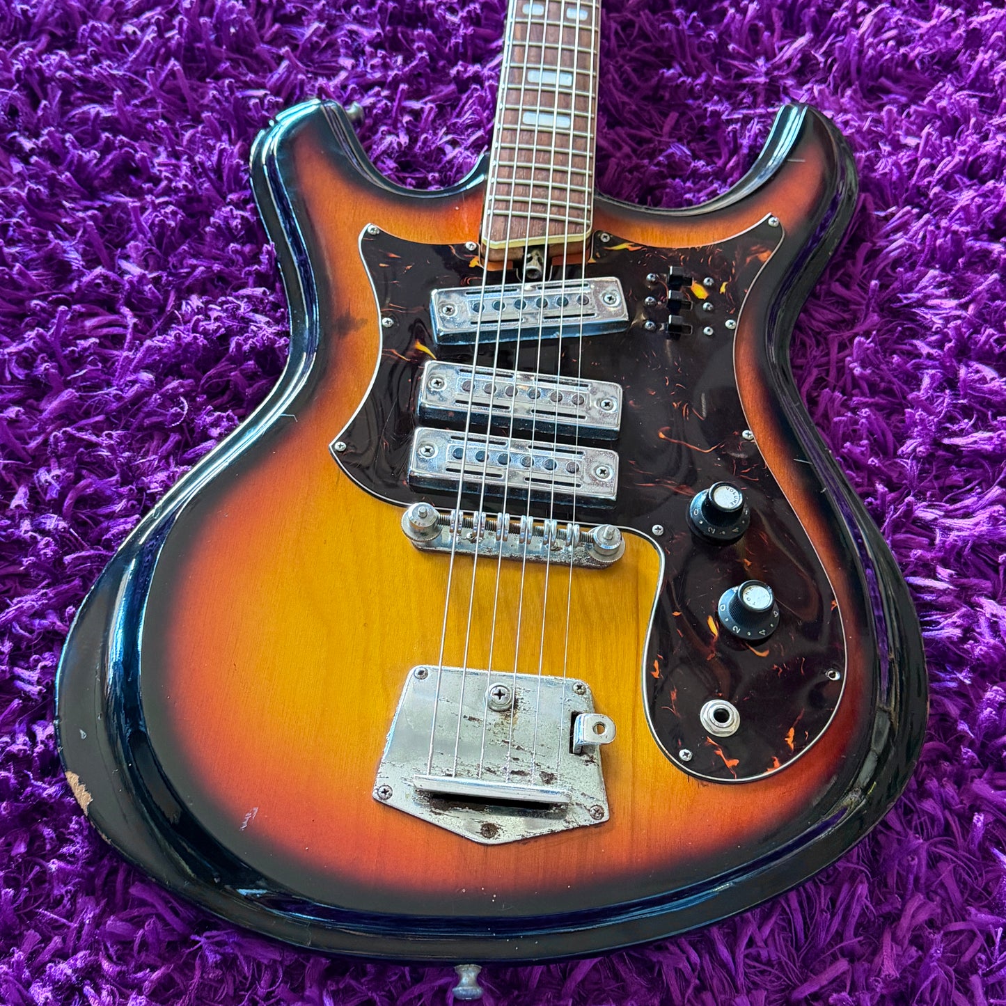 Late-1960s Kawai "Sen" 3-Tone Sunburst Electric Guitar (MIJ)