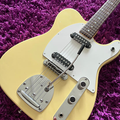 Early 1970s Guyatone LG-20 Telecaster/Jaguar Bizarre Hybrid Guitar Vintage White (MIJ)