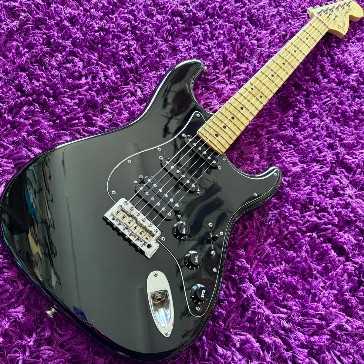 2018 Fender American Special Stratocaster HSS Black, Maple Neck (Made in USA)