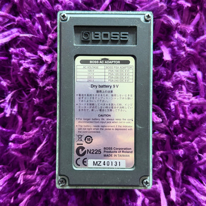 Boss TR-2 Tremolo Pedal
