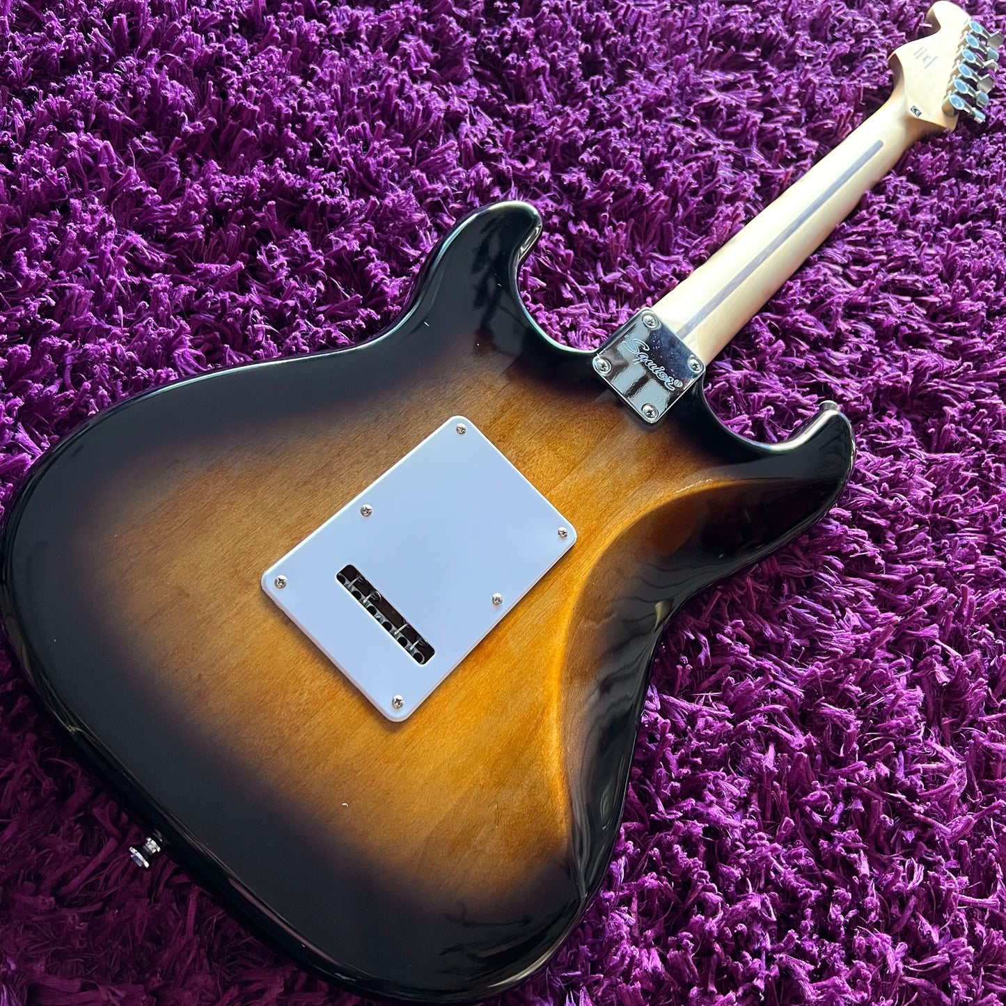 Fender Squier Affinity Electric Guitar Starter Package Brown Sunburst (w/ Amp, Stand & Gig Bag)