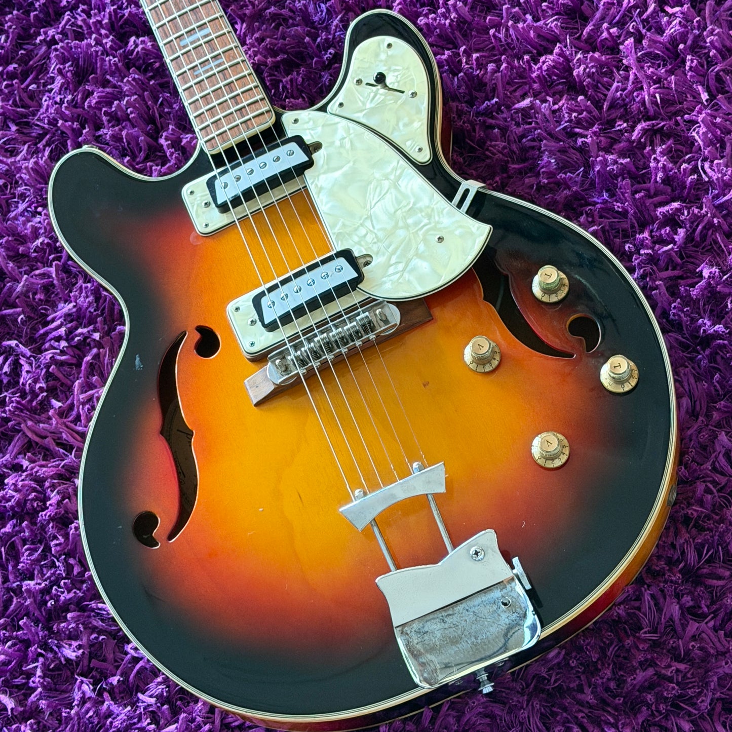 Late-1960s Aria Diamond 1202T Hollow Body Electric Guitar (MIJ Matsumoku)